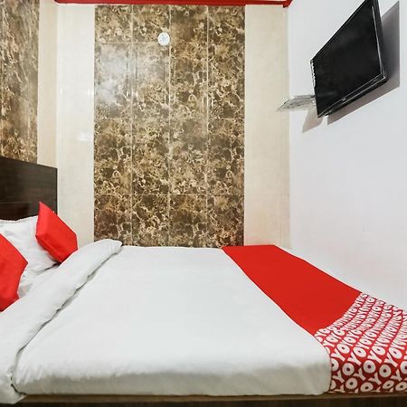 Oyo 69534 Hotel Nanda Tower Hanumāngarh Zewnętrze zdjęcie