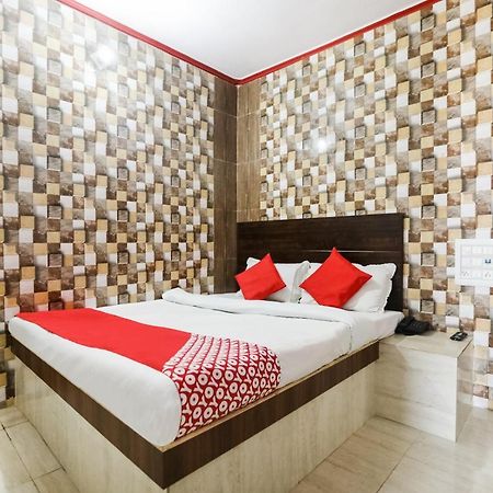 Oyo 69534 Hotel Nanda Tower Hanumāngarh Zewnętrze zdjęcie