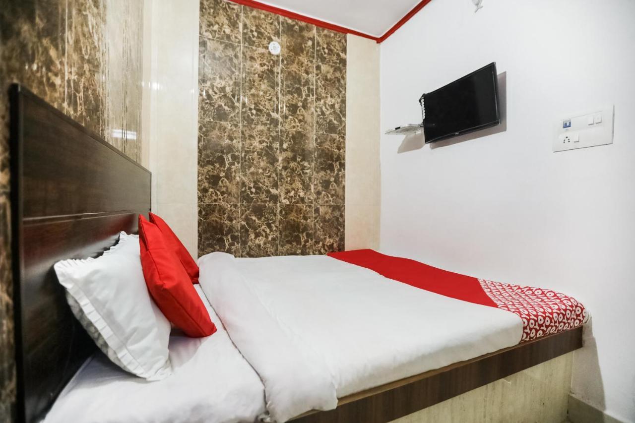 Oyo 69534 Hotel Nanda Tower Hanumāngarh Zewnętrze zdjęcie