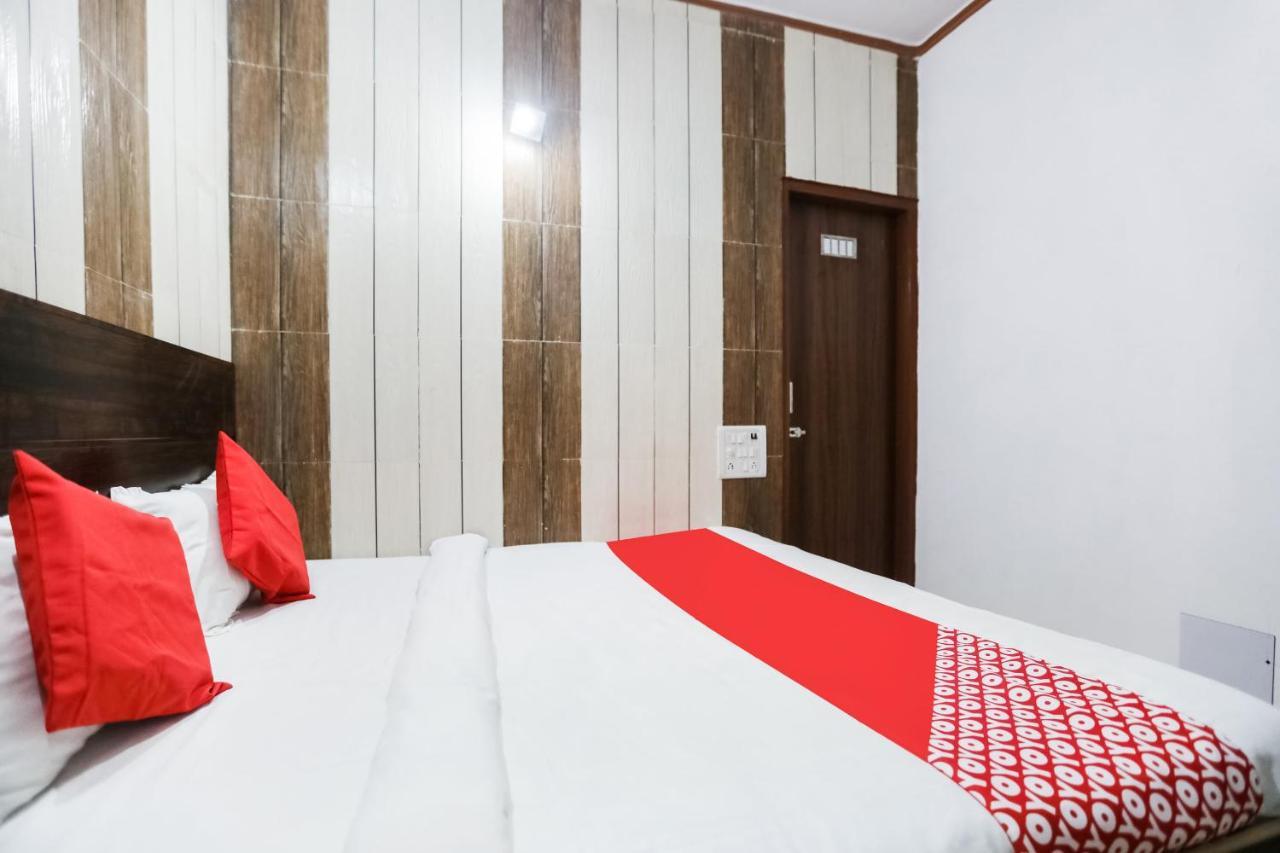 Oyo 69534 Hotel Nanda Tower Hanumāngarh Zewnętrze zdjęcie