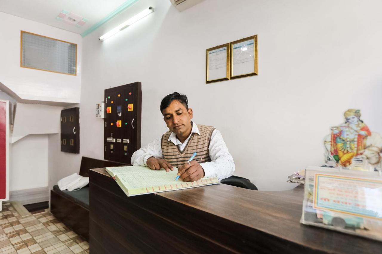 Oyo 69534 Hotel Nanda Tower Hanumāngarh Zewnętrze zdjęcie